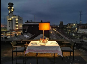GHOSTeL 1st - Aventure Alternative - GUEST HOUSE - Arts-Factory-Experience - For artists, makers and open minds - Attention, we are not a hotel and are not adapted for everybody - Read host warnings b